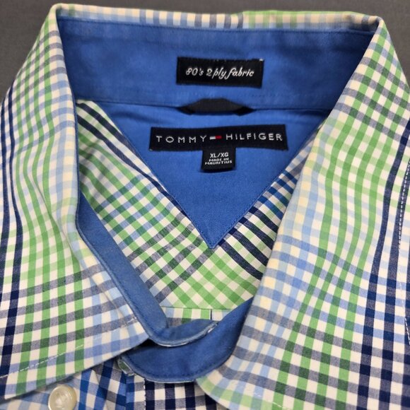 Tommy Hilfiger Men’s Plaid Button-Down Shirt | XL - Picture 5 of 14